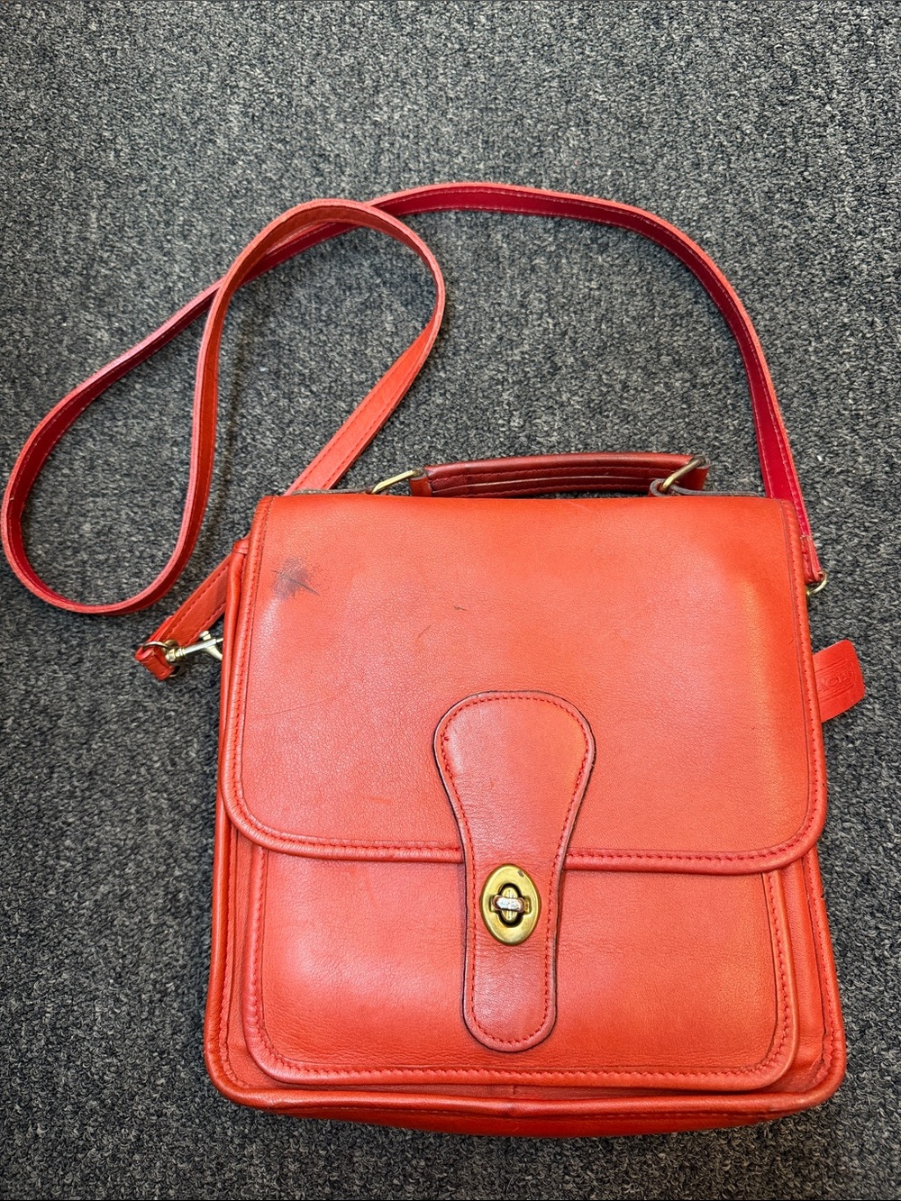 Coach Legacy Court Bag Red Leather Crossbody 0444-313